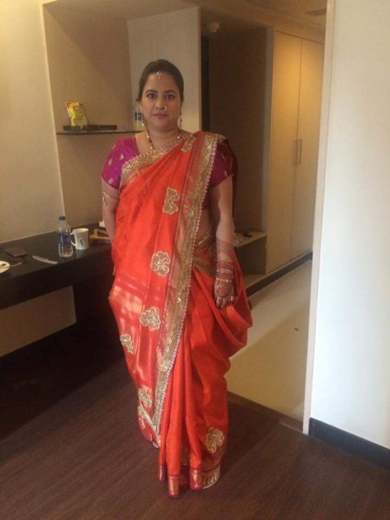 Desi Busty & Chubby Bhabhi (2).jpg