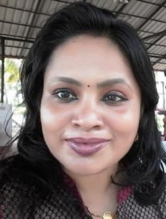 Dusky Bengali Bhabhi Nude Pics (2).jpg