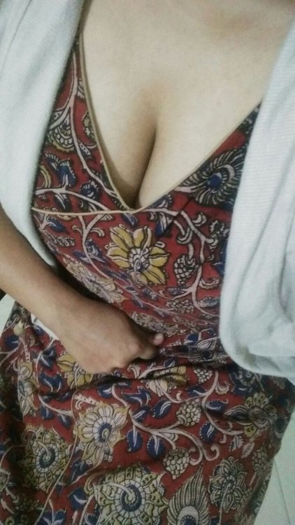 Desi Big Boobs Doctor 160 Nude Pics Leaked by Ex Lover (5).jpg