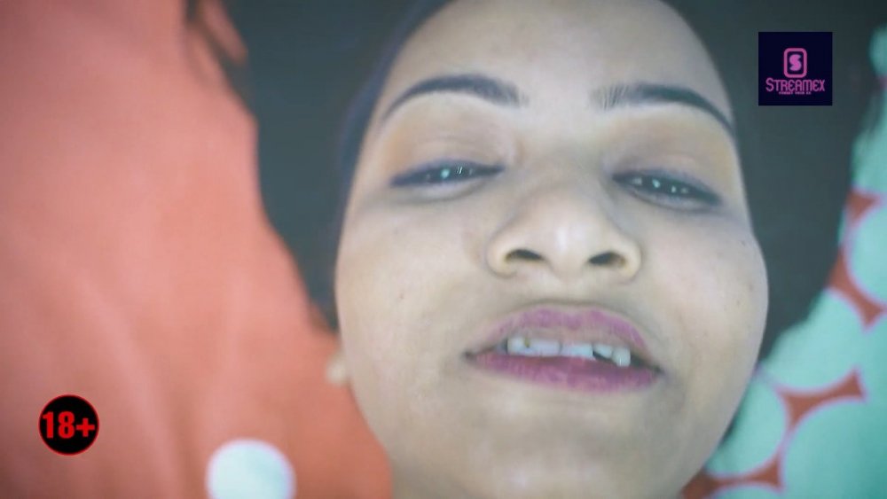 POV Queen.mp4_snapshot_12.05.134.jpg