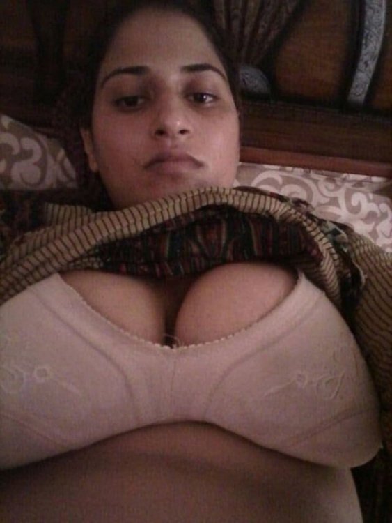 AnujSingh Collection13.jpg
