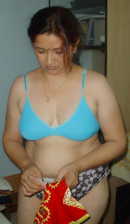 amateur-beautiful-bhabhi-nude-collection-100-pics-link-in--G15LHo.jpg