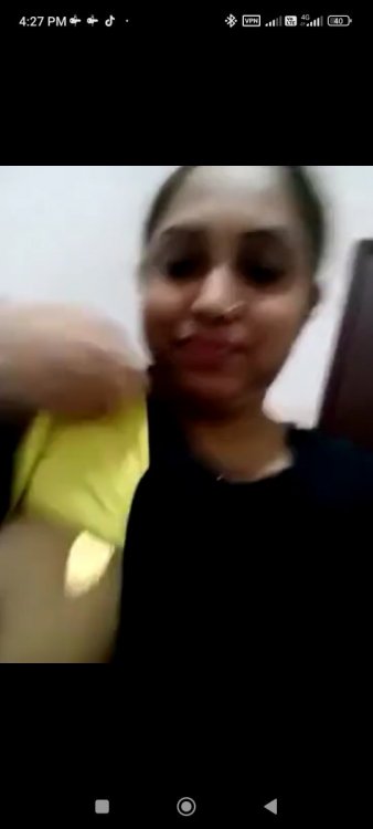 Screenshot_2022-04-25-16-27-35-644_com.mxtech.videoplayer_ad.thumb.jpg.d321920566c25c52e9c4b07a61515512.jpg