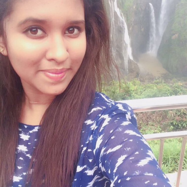 BANGALORE RAMAIAH COLLEGE TEEN RAMYA (11).jpg