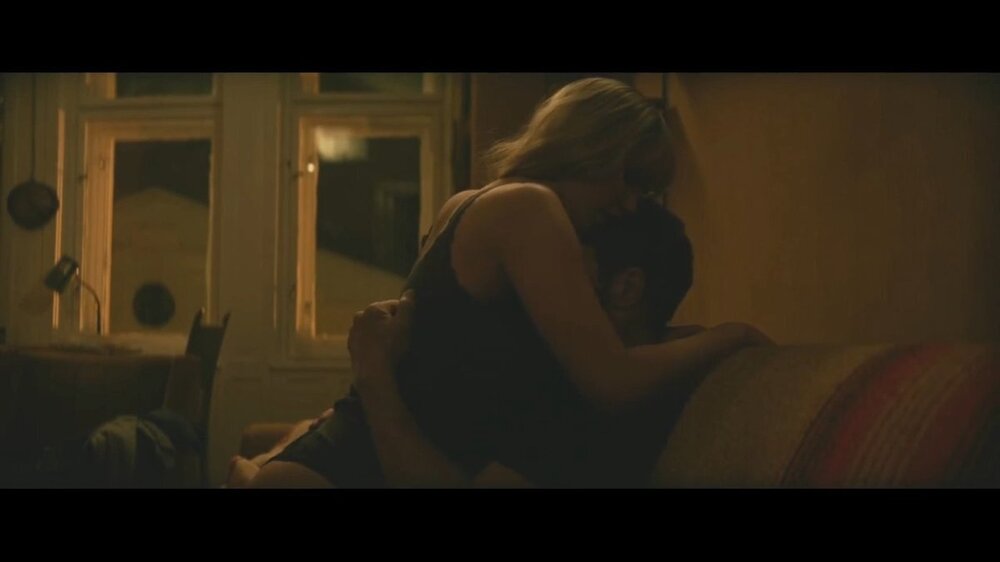 redditsave.com_jennifer_lawrence_hot_scenes_in_red_sparrow_2018-8q1tu9kag3b91_exported_331866.jpg