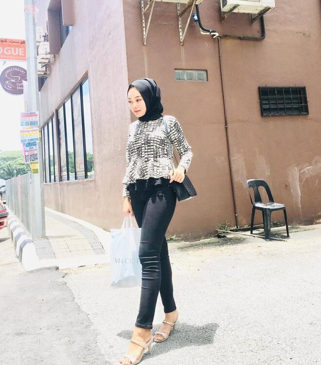 2110116967_nuradishaa04.thumb.jpg.75890d5b275d60228d65a655fbbb373d.jpg