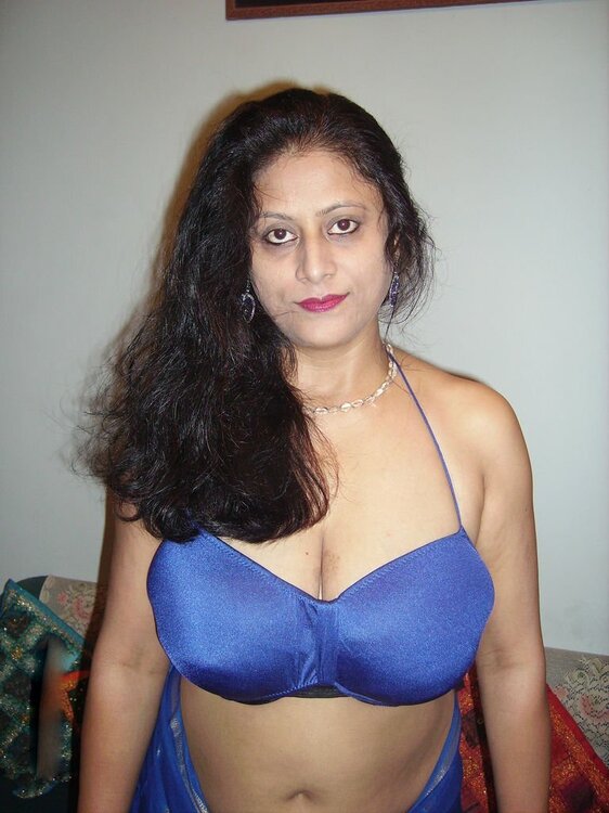 mature-woman-nude-photos-152416.jpg
