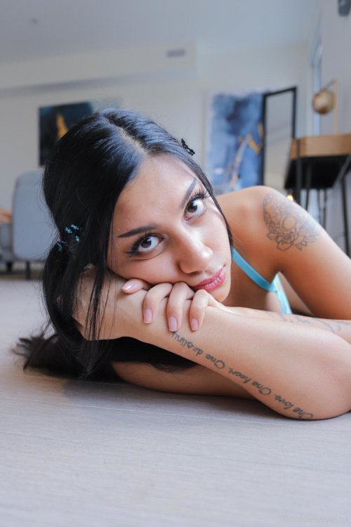 1066x1600_13442d9fec7a96f4028bfba59ca95b5c.thumb.jpg.e746c67966fe9fc8d35aa762c9aa0ba4.jpg